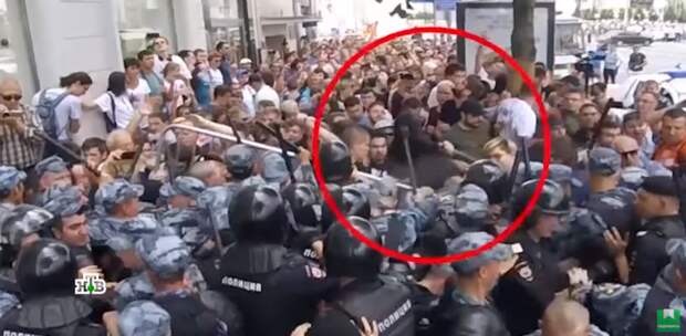На НТВ вышел фильм о провокациях на протестных акциях