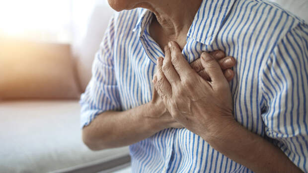 Названы три привычки, которые незаметно подтачивают здоровье сердца