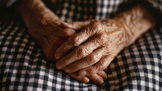 Профилактика деменции оказалась эффективнее новых лекарств