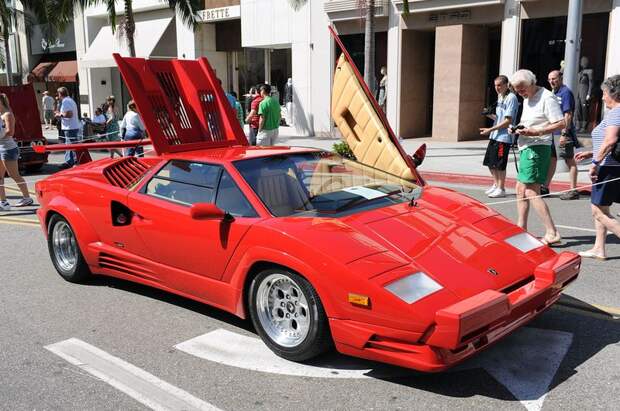 2010 Rodeo Drive Concours (56 фото) 2010 Rodeo Drive Concours (56 фото)