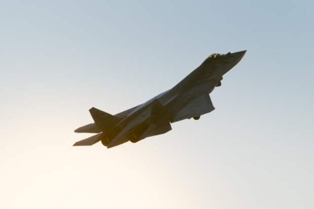 Первый серийный Су-57 отправился в войска