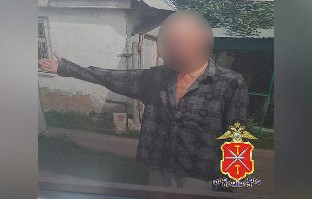 В Туле во время застолья мужчина ограбил женщину, силой сняв с пальца золотое кольцо