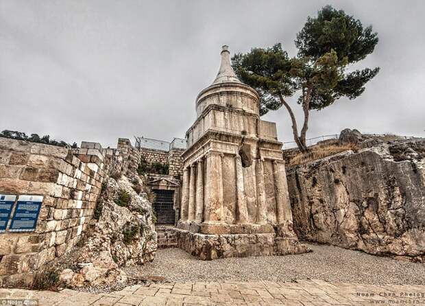 Гробница Авессалома (слева - 1860 г.) Израиль, архивные фотографии, иерусалим, история, прошлое и настоящее, сравнение, тогда и сейчас, тогда и сегодня
