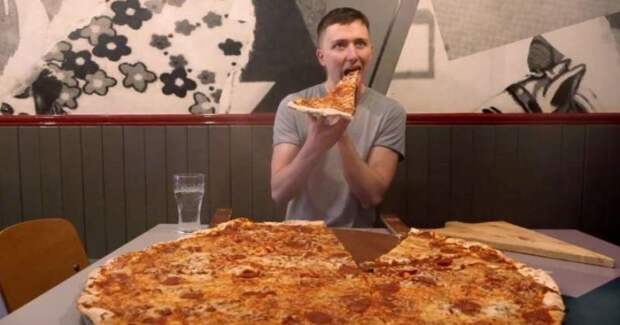 В Дублине можно бесплатно поесть пиццы и получить 500 евро, но никто не справился с этой задачей