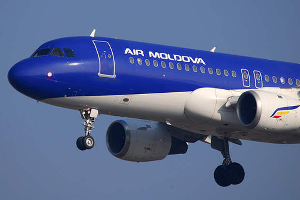 Air Moldova обязали срочно выплатить пассажирам компенсации за задержки рейсов Air Moldova обязали срочно выплатить пассажирам компенсации за задержки рейсов