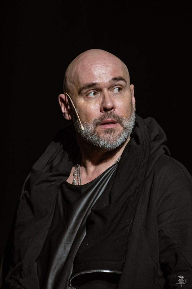 «Эти воспоминания убивают кино»: Максим Аверин об излишних откровениях кинозвёзд