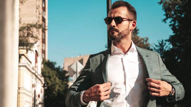 Только для богатых. Как новый сервис должен помочь найти обеспеченного мужчину