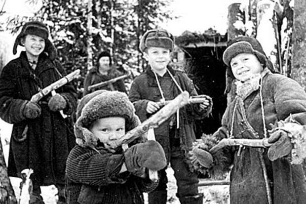 Как 400 советских десантников в декабре 1941 заперли немецкие армии в городе Клин
