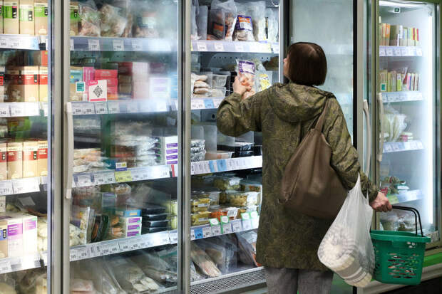 "Вкусвилл" в 2025 году закрыл почти 300 магазинов из-за роста доставки