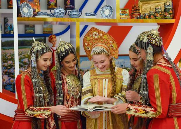 В Ашхабаде открылась выставка достижений Центральной Азии и России