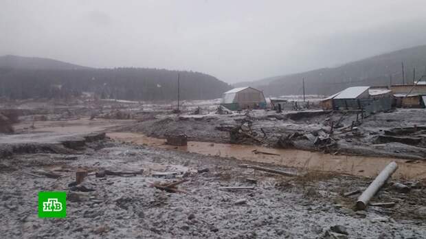 Прорыв дамбы: 13 погибших, 15 пропавших