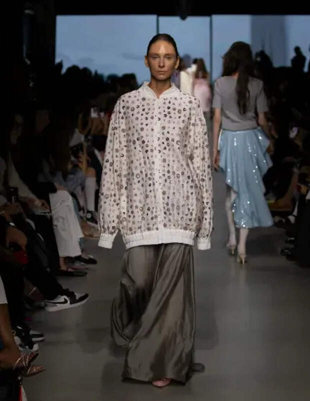 Даша Попова