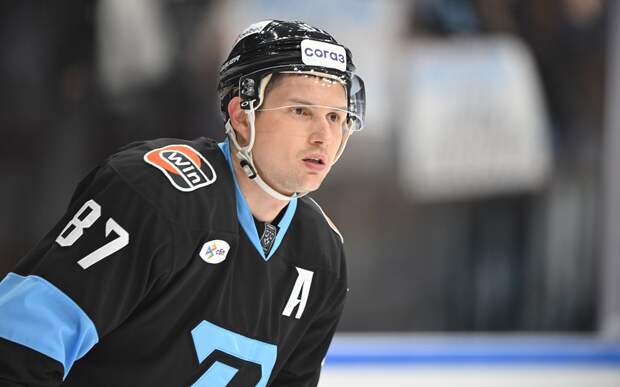 Шипачев — о незасчитанной шайбе в игре с ЦСКА: «Показалось, что это нормальный гол»