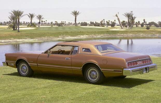 10 самых длинных классических автомобилей в истории: яхты на дорогах