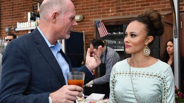 Michael Darby, left, and wife Ashley Boalch Darby on an episode of