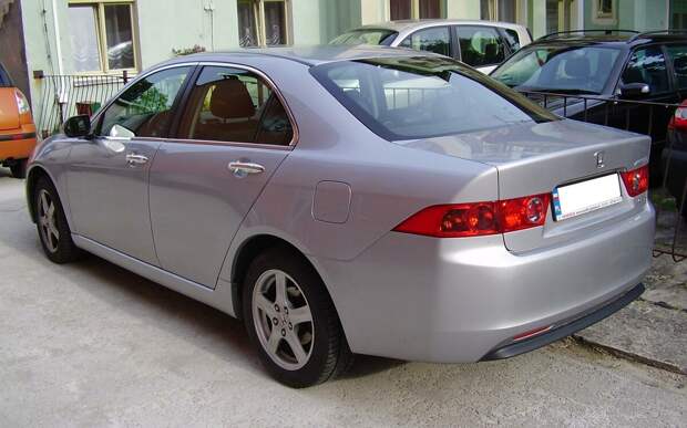 Б/У: Делюсь мнением о Honda Accord Mk7. Стоит ли брать.