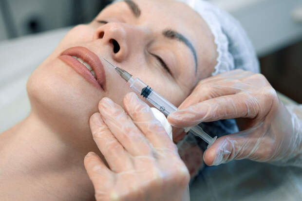 Косметолог Резник: иммунитет может вырабатывать антитела к ботоксу
