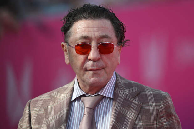 РИА Новости: билеты на Лепса стоят 900 тысяч рублей за 1,5 года до концерта