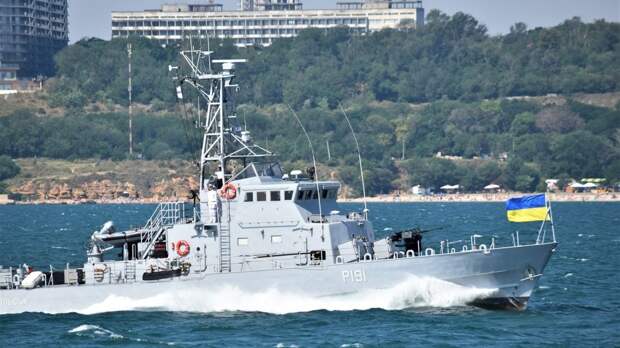 Украинский вице-адмирал Гайдук предложил Киеву план «быстрой победы» над Россией на море