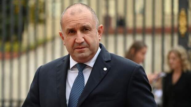 "Гром среди ясного неба": политолог о неожиданной победе евроскептиков в Болгарии