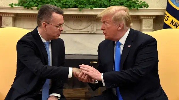 Трамп назвал освобождение пастора огромным шагом в отношениях с Турцией