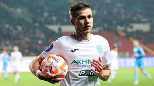 «Выбила из колеи на моих глазах». Черчесов заявил, что слухи про ЦСКА ухудшили игру Садулаева