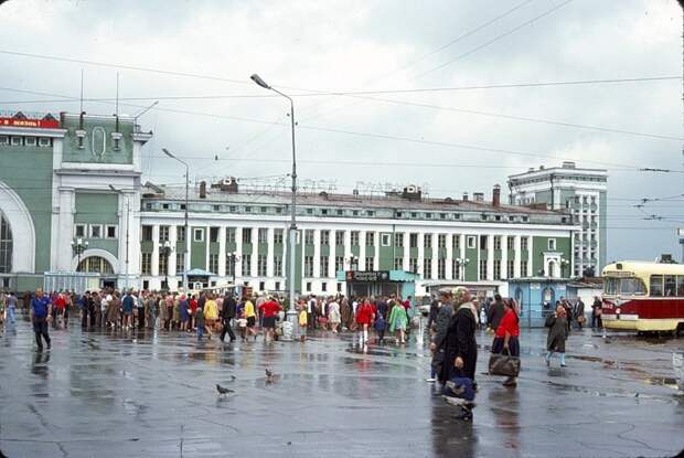СССР из окна поезда в 1975 г. 2319 СССР из окна поезда в 1975 году