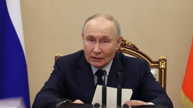 Стратегия развития креативной экономики и доступность медицины в регионах. Какие поручения дал Путин