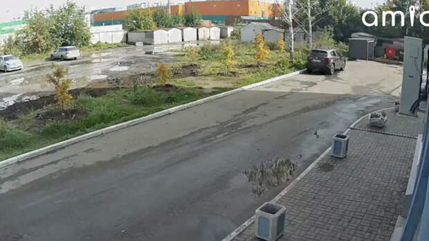 Появилось видео момента гибели женщины, убившей двух детей в Барнауле