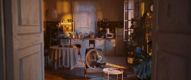 Краш в отражении: «Сводишь с ума» — фантастический ромком о любви, коммуналке и параллельных мирах Краш в отражении: «Сводишь с ума» — фантастический ромком о любви, коммуналке и параллельных мирах