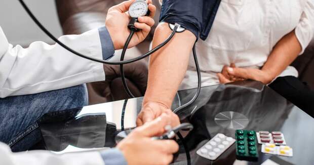 Лекарства от давления: разбор препаратов, ошибок и новых правил лечения гипертонии