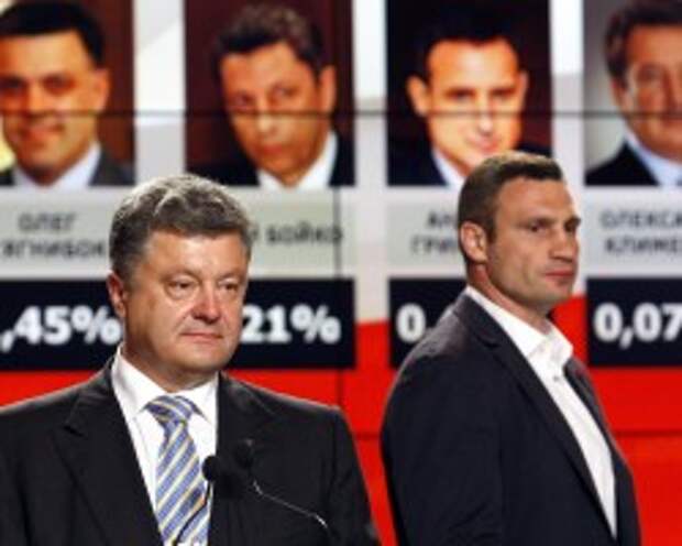 Кандидат в президенты Украины Петр Порошенко и кандидат в мэры Киева Виталий Кличко