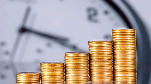 Золото, пенсии, пособия, переводы, отпускные: Главные изменения в жизни русских с 1 мая 2026 года