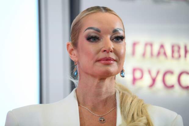 Волочкова заявила о желании родить от молодого партнера