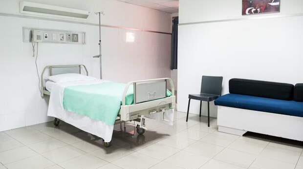 Покинувший психбольницу Позов заявил, что не лечился от алкогольной зависимости