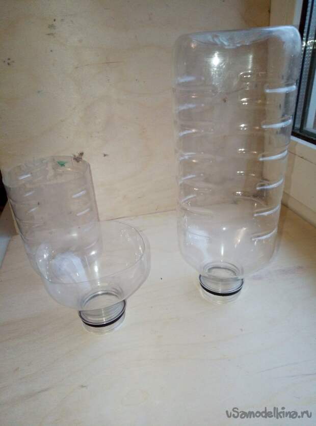 Настольный фонтан из пластиковой бутылки, который работает без электричества