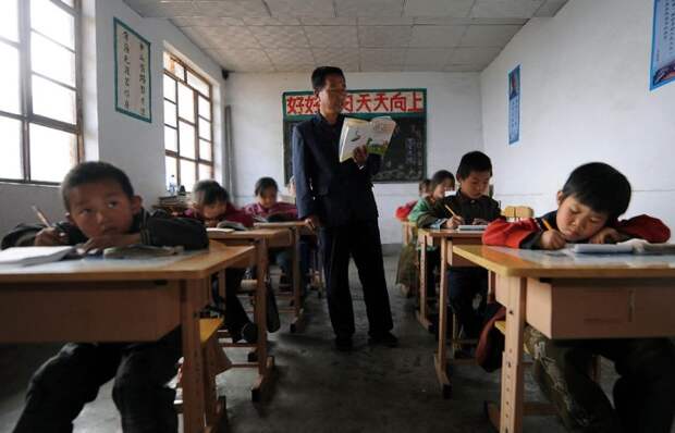 Большой брат следит за тобой: в китайской школе установили систему распознавания лиц