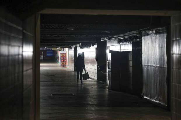 Власти Берлина «не замечают» левых радикалов, оставивших город без света