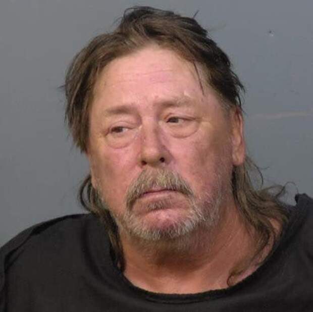 Complex: в США пьяный водитель ехал за рулем горящей машины и был арестован