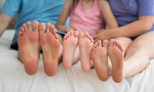 Почему человек не может пошевелить пальцами ног по одному: объяснение антрополога