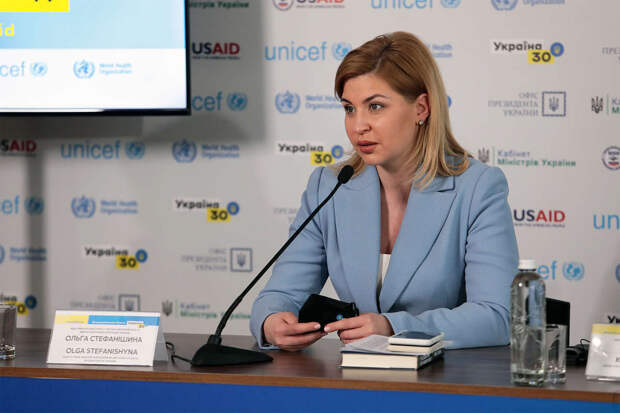 Вице-премьер Украины Стефанишина встревожена дебатами Байдена и Трампа