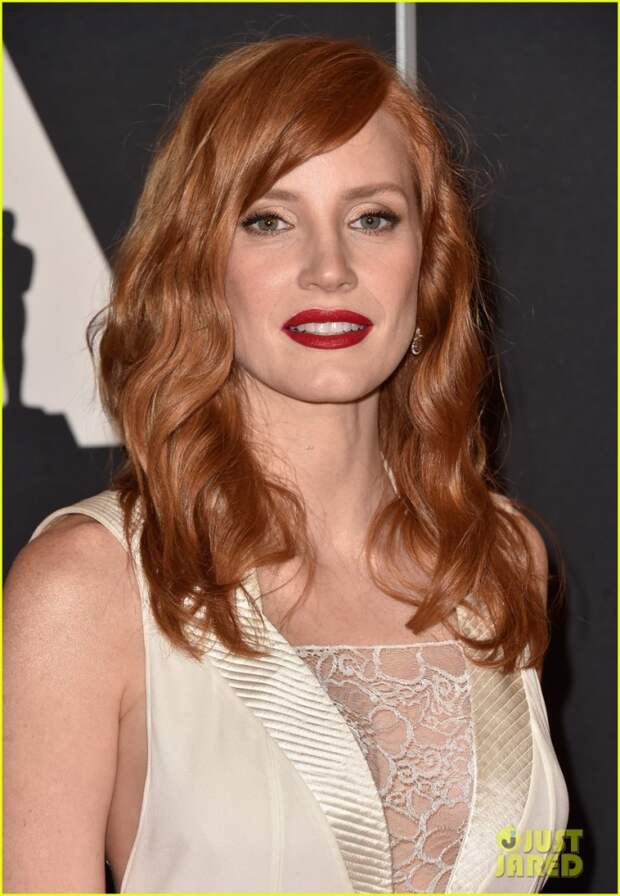 jessica-chastain-hilary-swank-governors-awards-2014-14