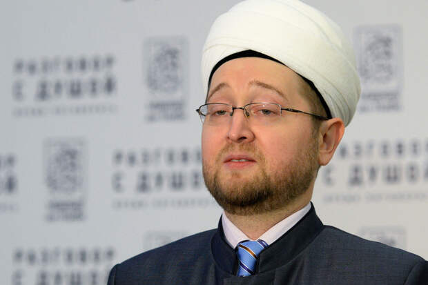 Муфтии Аляутдинов: нельзя гневить Аллаха жалобами, что в семье родилась девочка