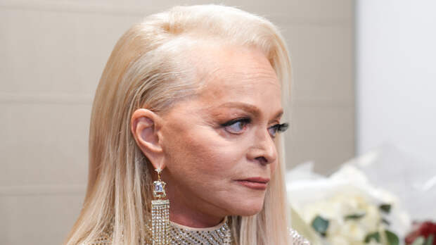 Ларисе Долиной стало плохо в ее квартире: что известно о состоянии артистки