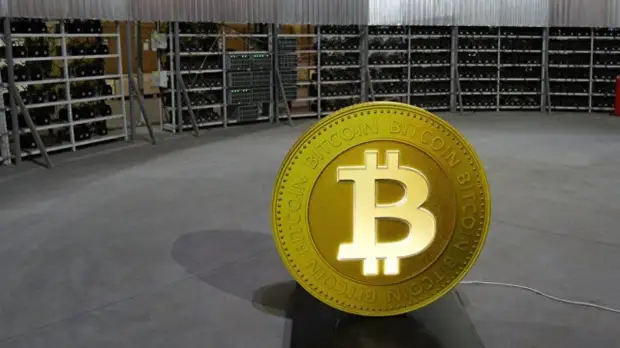 Курс биткоина впервые за два месяца превысил $7,5 тысячи