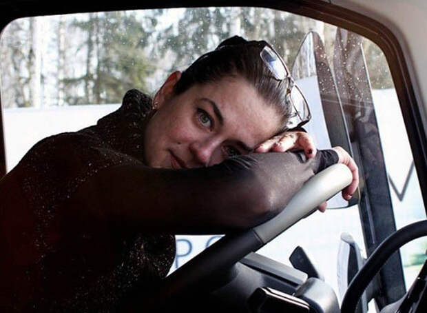 Дальнобойщица Анна Обухова авто, дальнобой, дальнобойщики, интервью, сильная женщина, техника