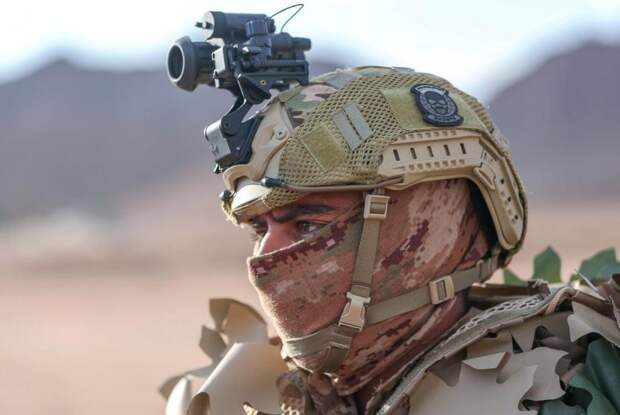 Несостыковки в легенде вызывают сомнения в истинной причине операции по спасению экипажа F-15 в Иране