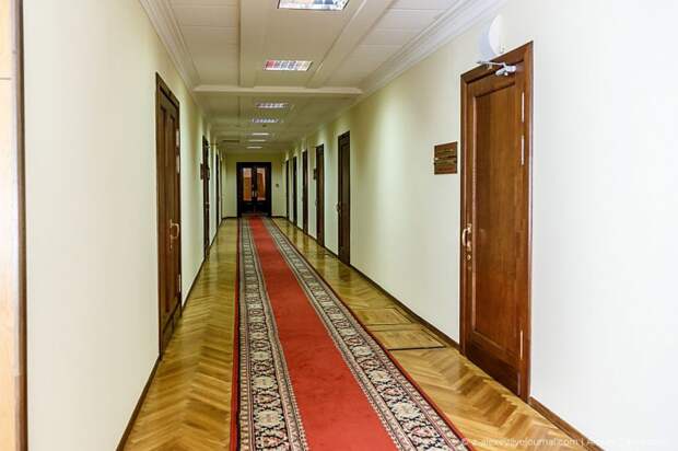 Сколько депутаты платят за обед и другие зарисовки из ГосДумы Сколько депутаты платят за обед и другие зарисовки из ГосДумы обед, госдуме