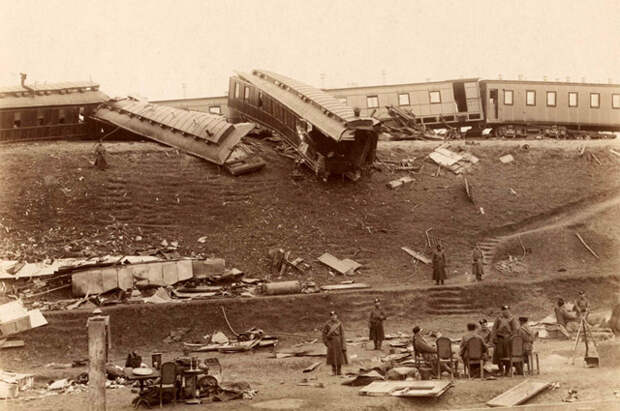 Катастрофа императорского поезда 17 октября 1888 года. Борки.