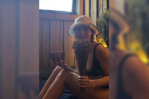 Певица Ольга Серябкина в купальнике снялась в бане